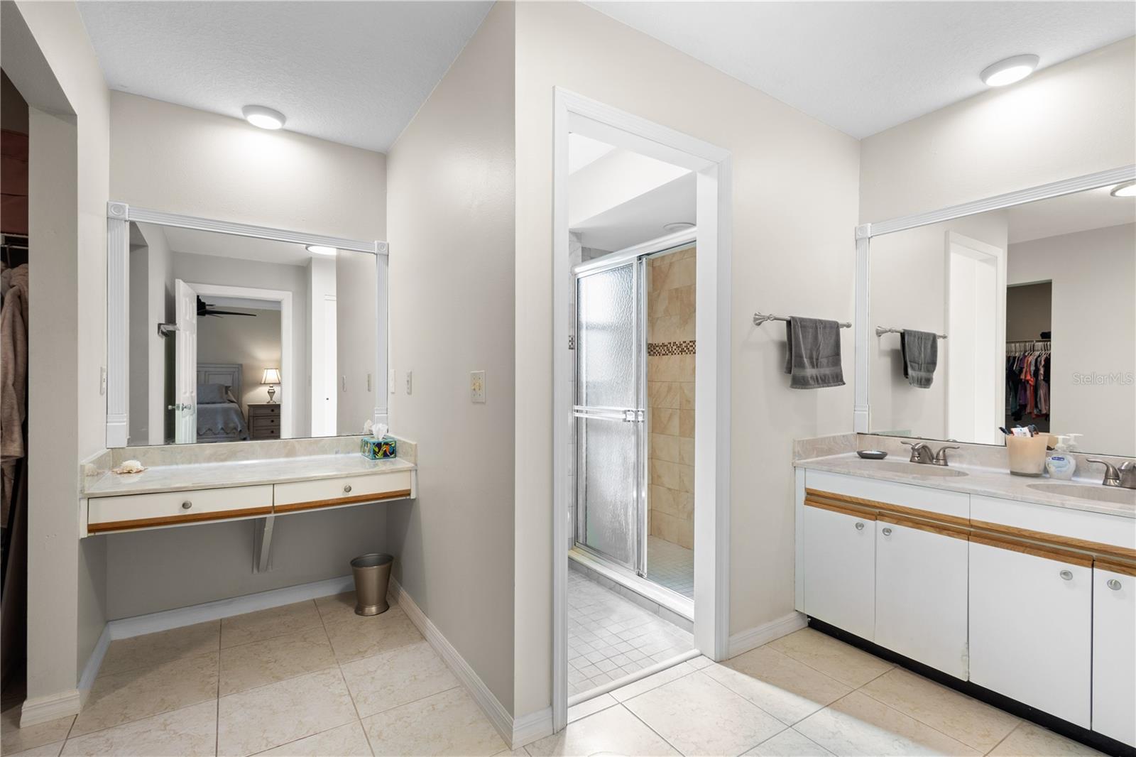 Image 16 of 39 For 5775 Timber Lake Drive