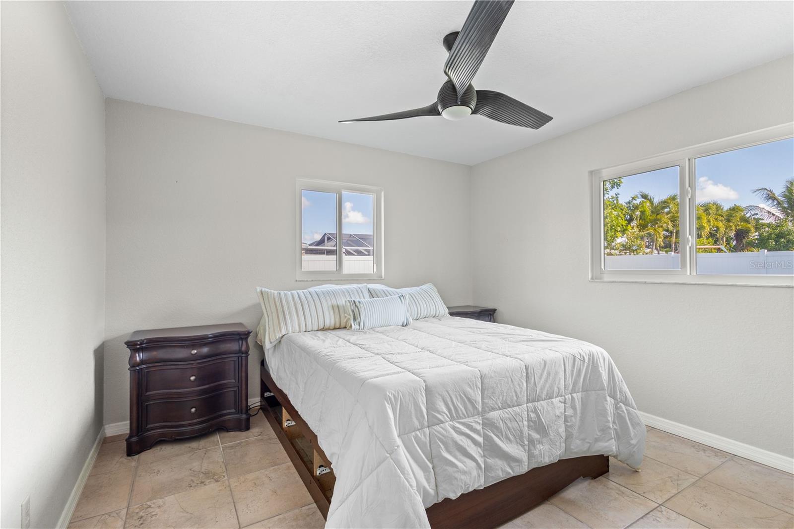 Image 23 of 39 For 5775 Timber Lake Drive