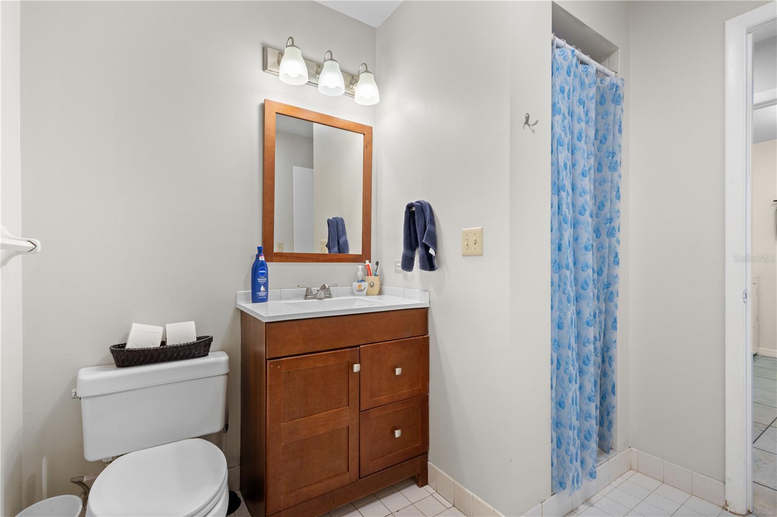 Image 25 of 39 For 5775 Timber Lake Drive