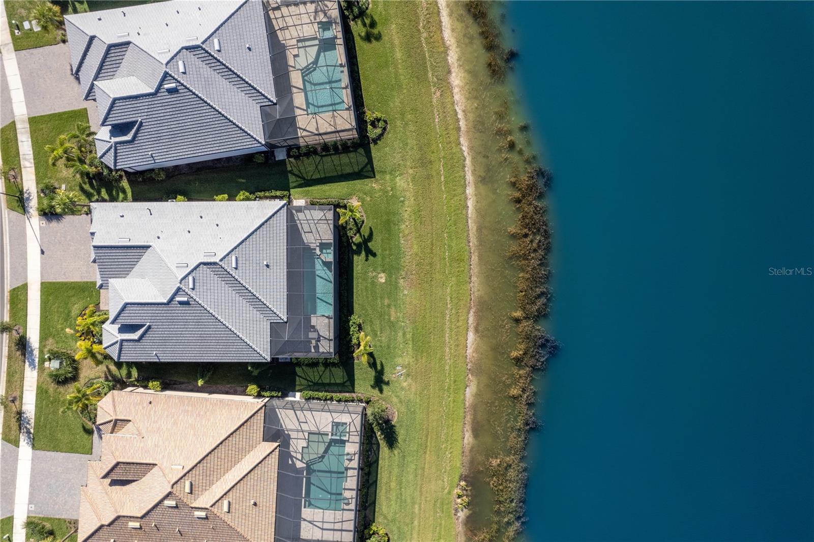 Image 21 of 61 For 7845 Mainsail Lane