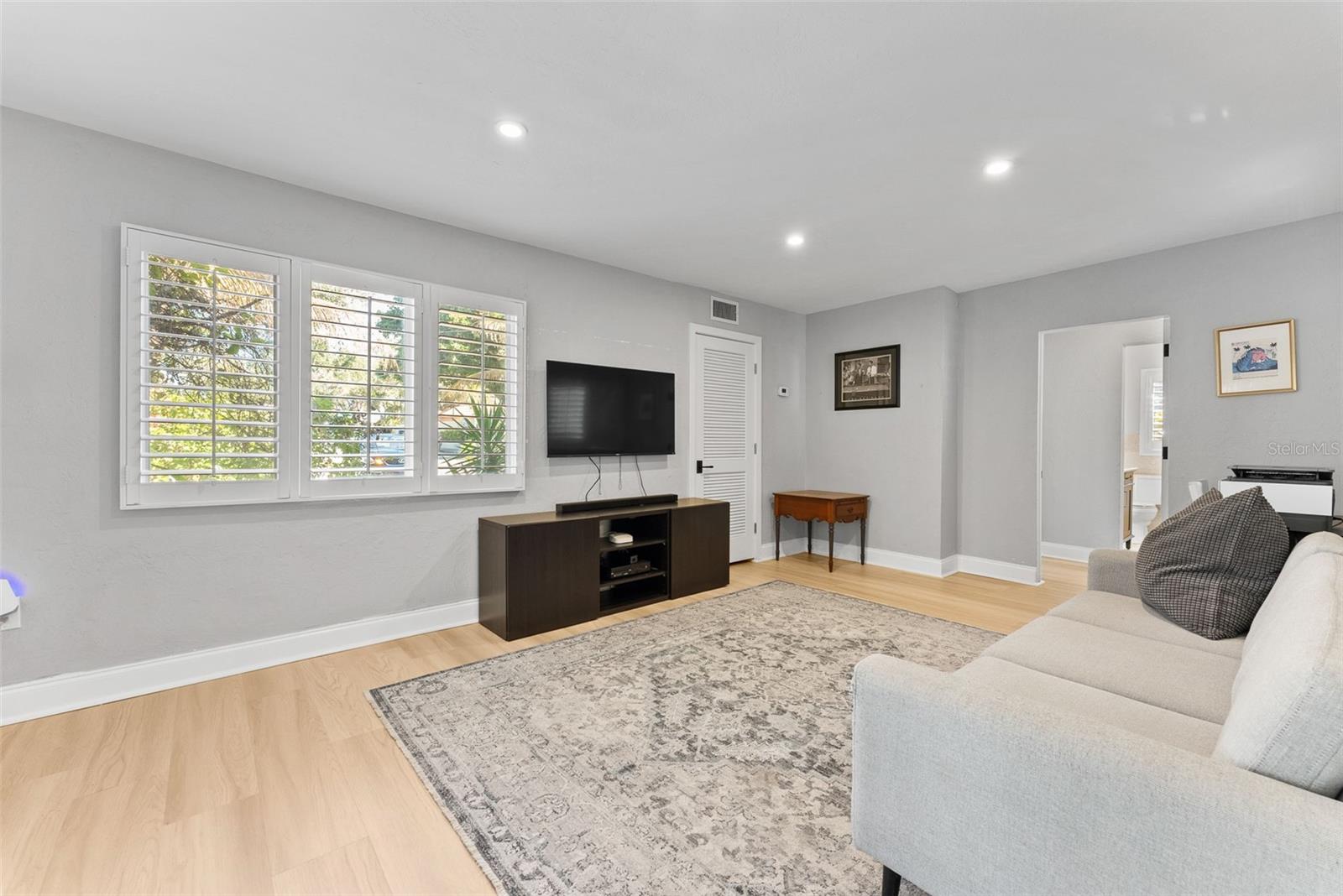 Image 31 of 58 For 1740 Orange Avenue