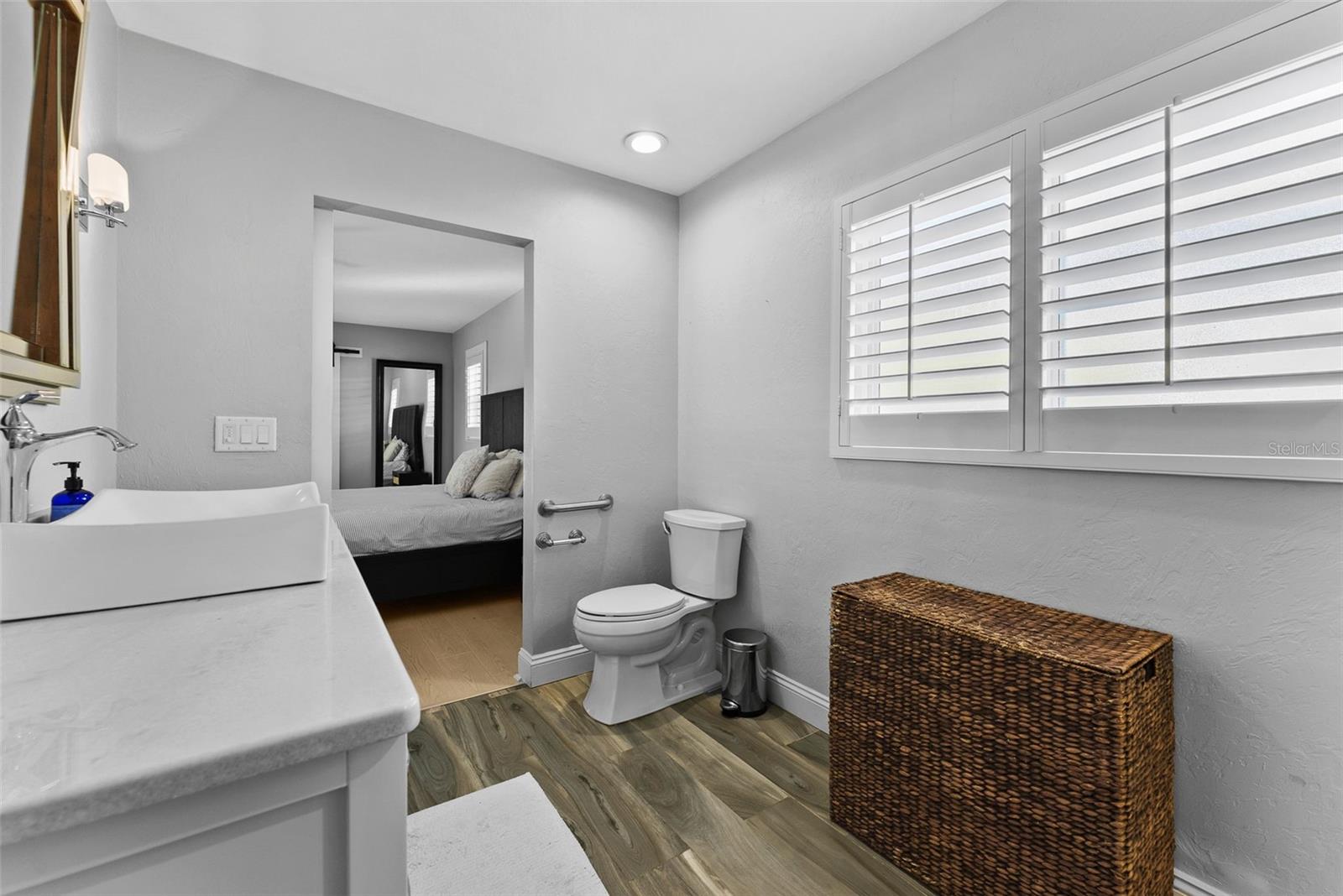 Image 33 of 58 For 1740 Orange Avenue