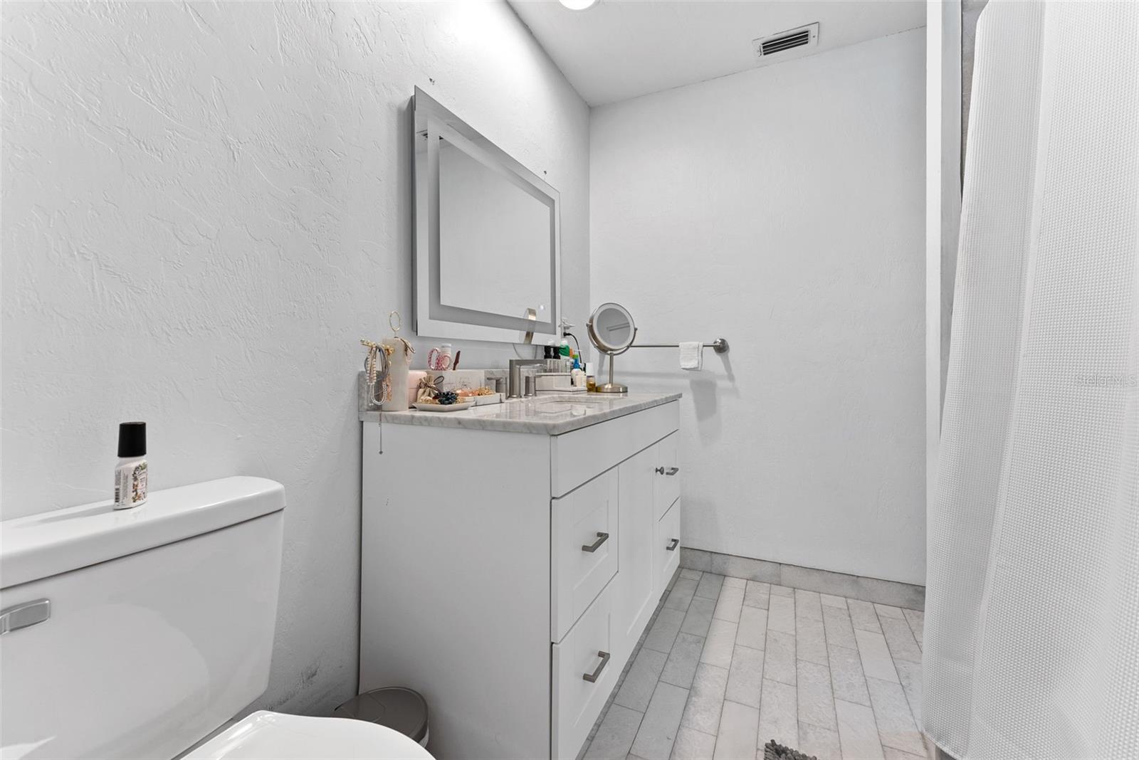 Image 42 of 58 For 1740 Orange Avenue