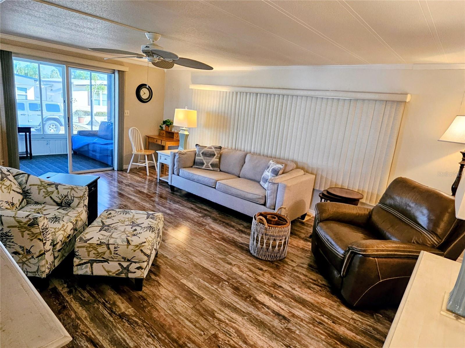 Image 11 of 74 For 3406 Shingle Oak Terrace