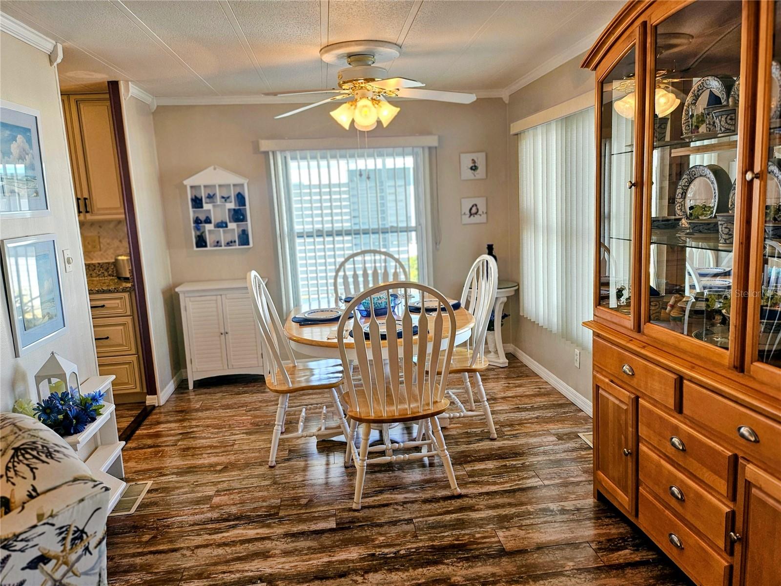 Image 15 of 74 For 3406 Shingle Oak Terrace