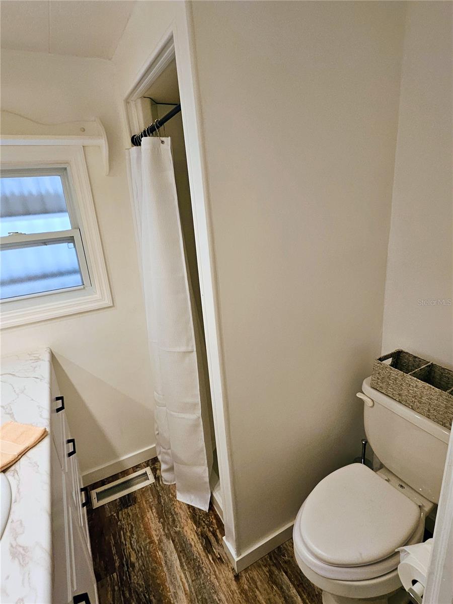 Image 29 of 74 For 3406 Shingle Oak Terrace