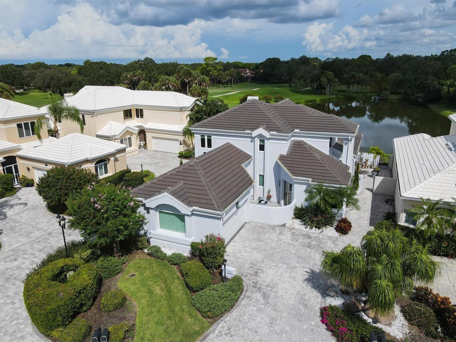 Image 10 of 69 For 7716 Club Lane