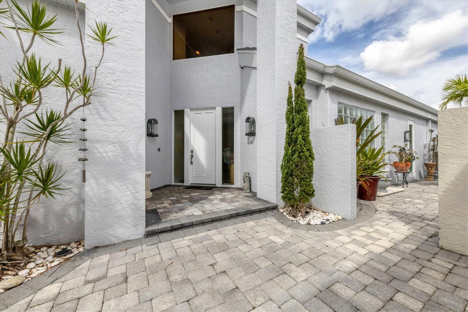 Image 15 of 69 For 7716 Club Lane