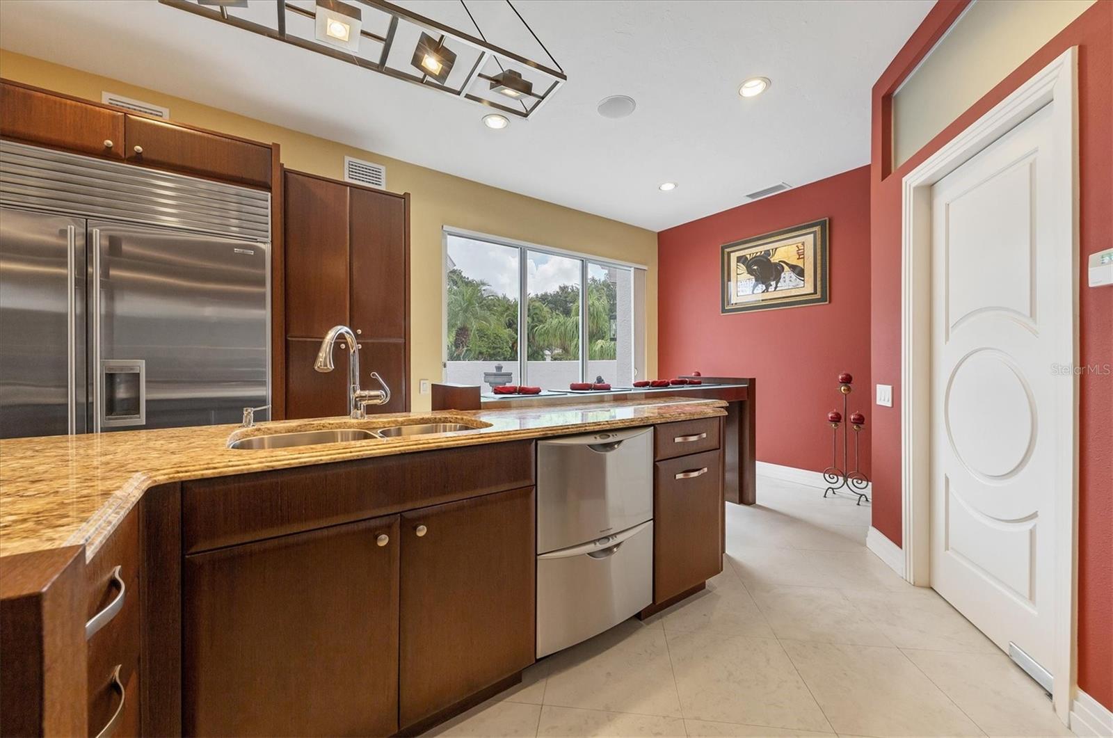 Image 33 of 69 For 7716 Club Lane