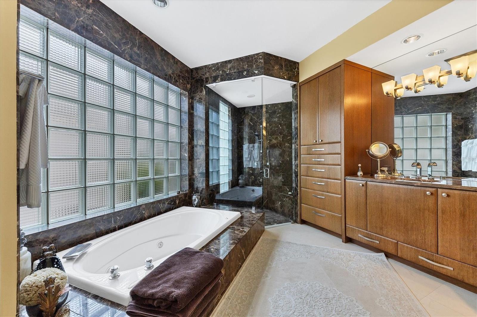 Image 38 of 69 For 7716 Club Lane