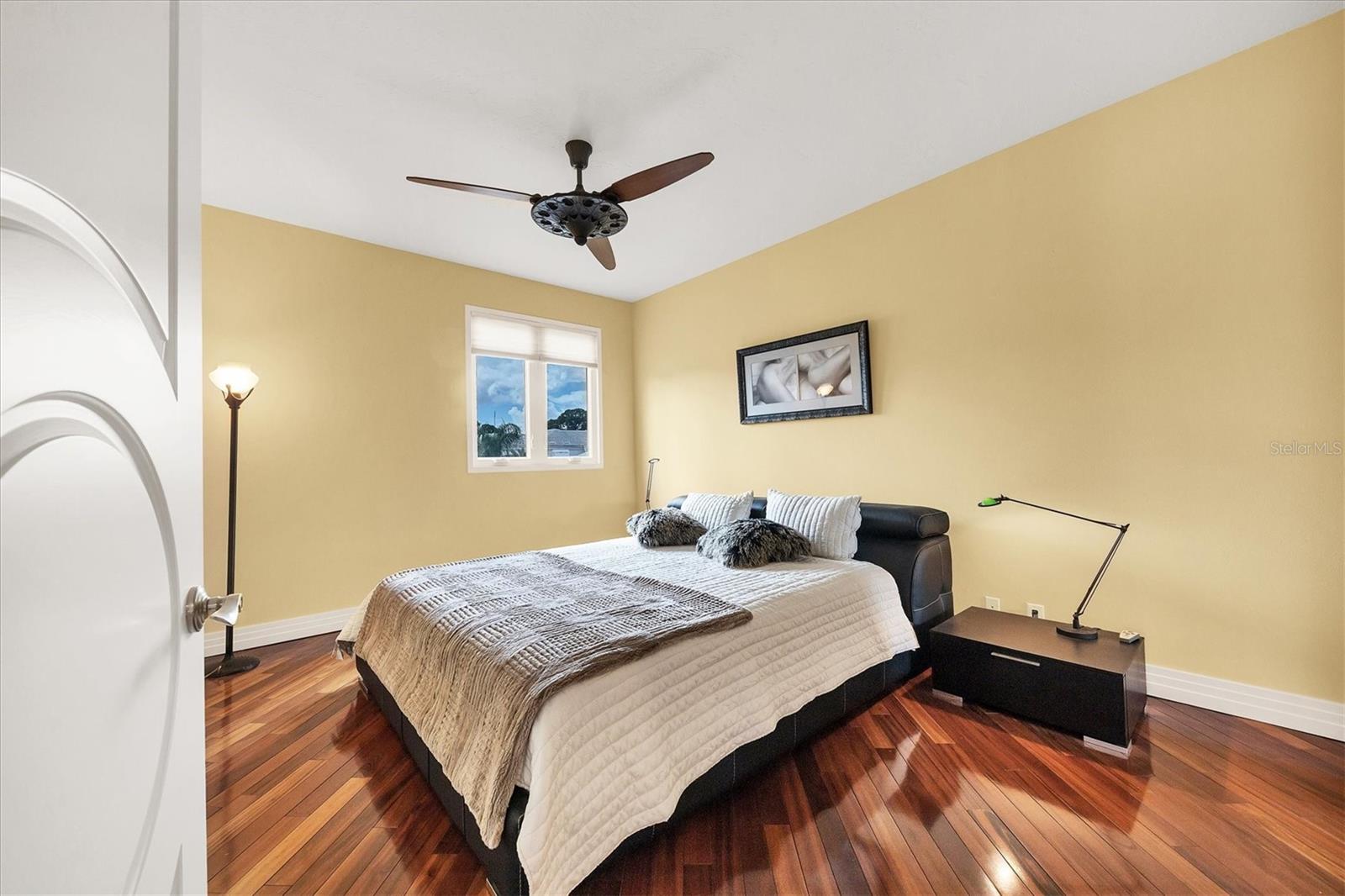 Image 48 of 69 For 7716 Club Lane