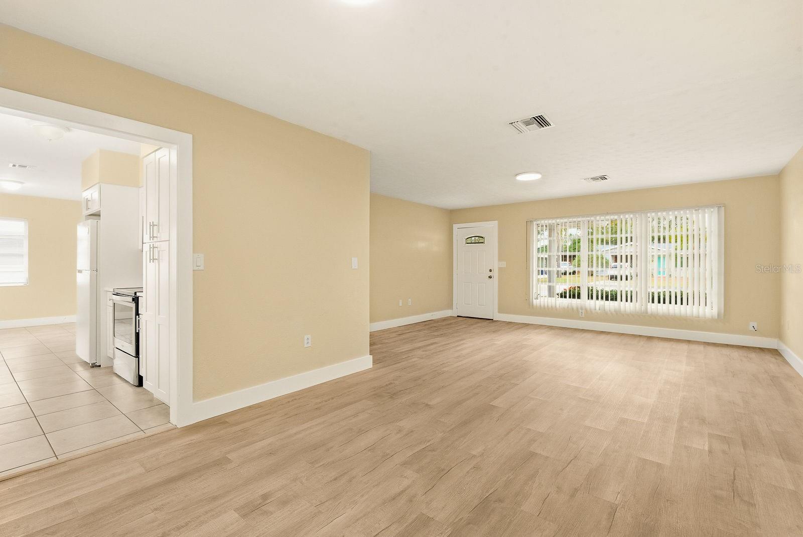 Image 16 of 46 For 5311 14th Avenue Drive W