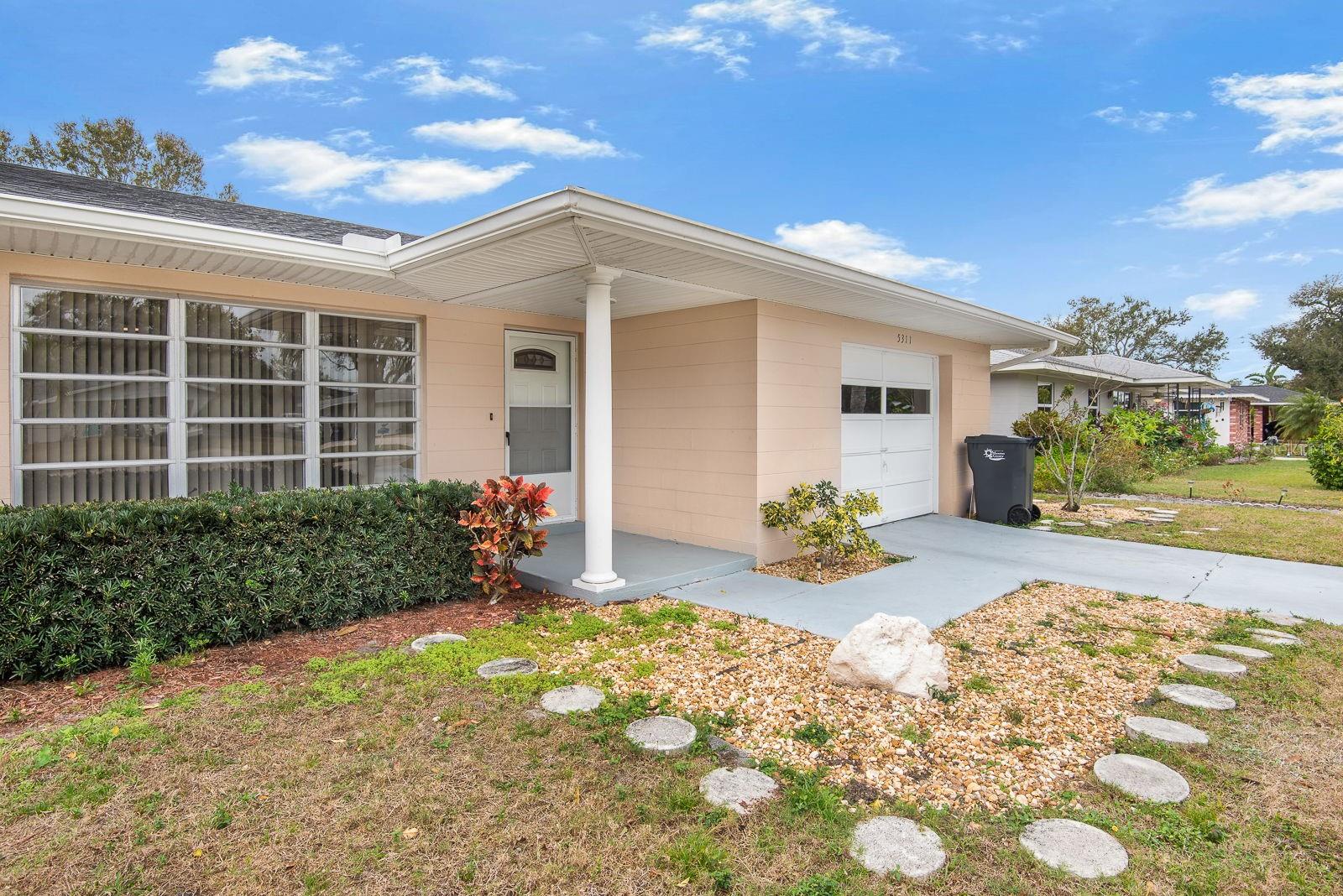 Image 3 of 46 For 5311 14th Avenue Drive W