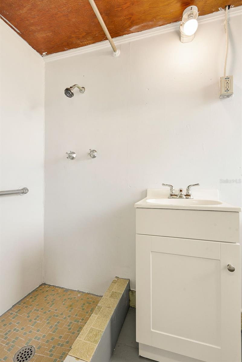 Image 37 of 46 For 5311 14th Avenue Drive W