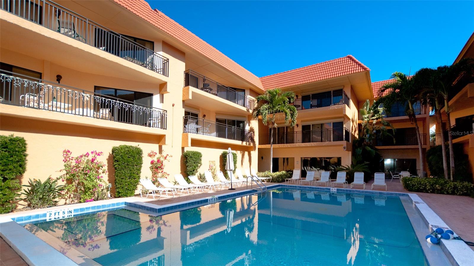 Image 35 of 38 For 6005 Gulf Drive 219