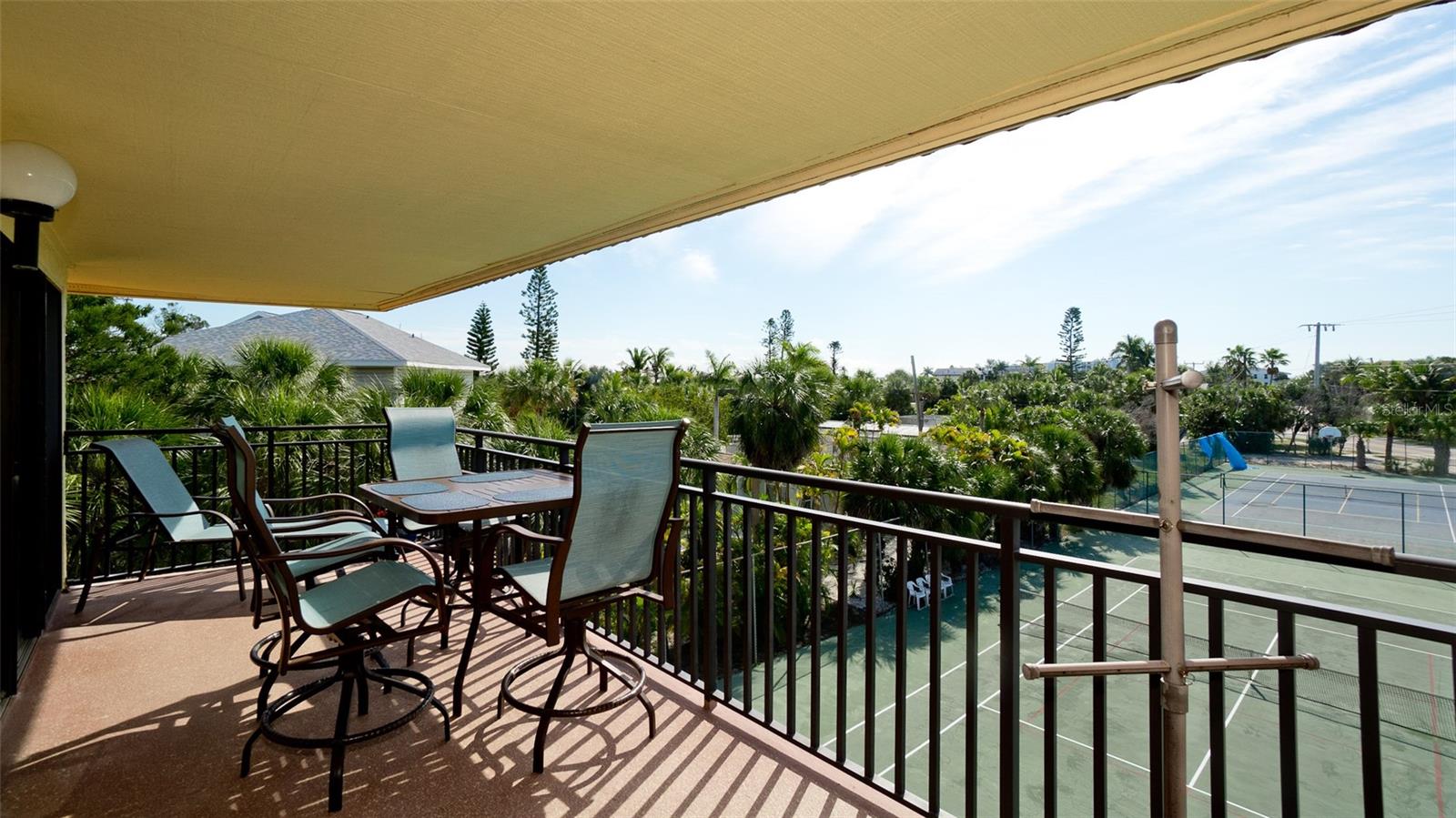 Image 9 of 38 For 6005 Gulf Drive 219