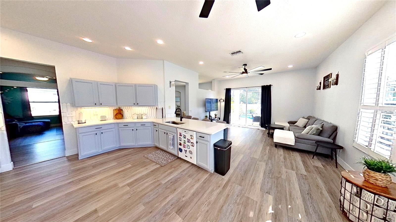 Image 11 of 66 For 4307 Manfield Drive