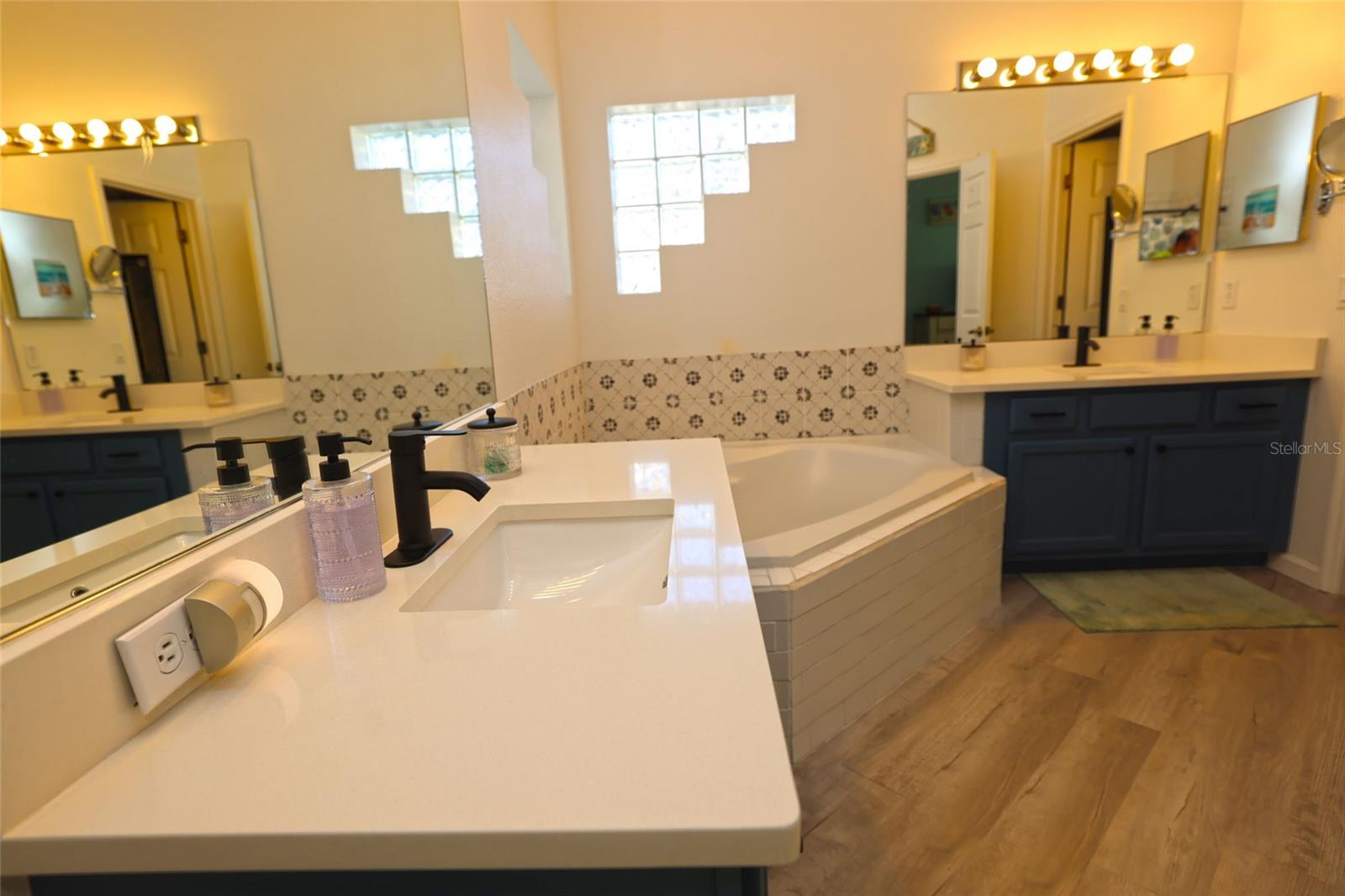 Image 46 of 66 For 4307 Manfield Drive