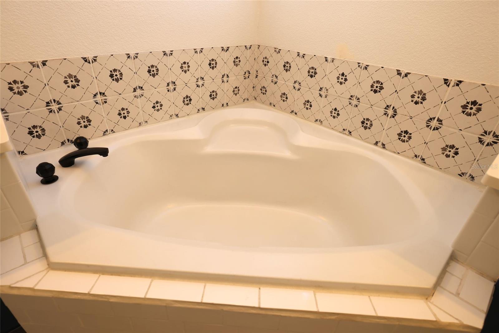 Image 47 of 66 For 4307 Manfield Drive