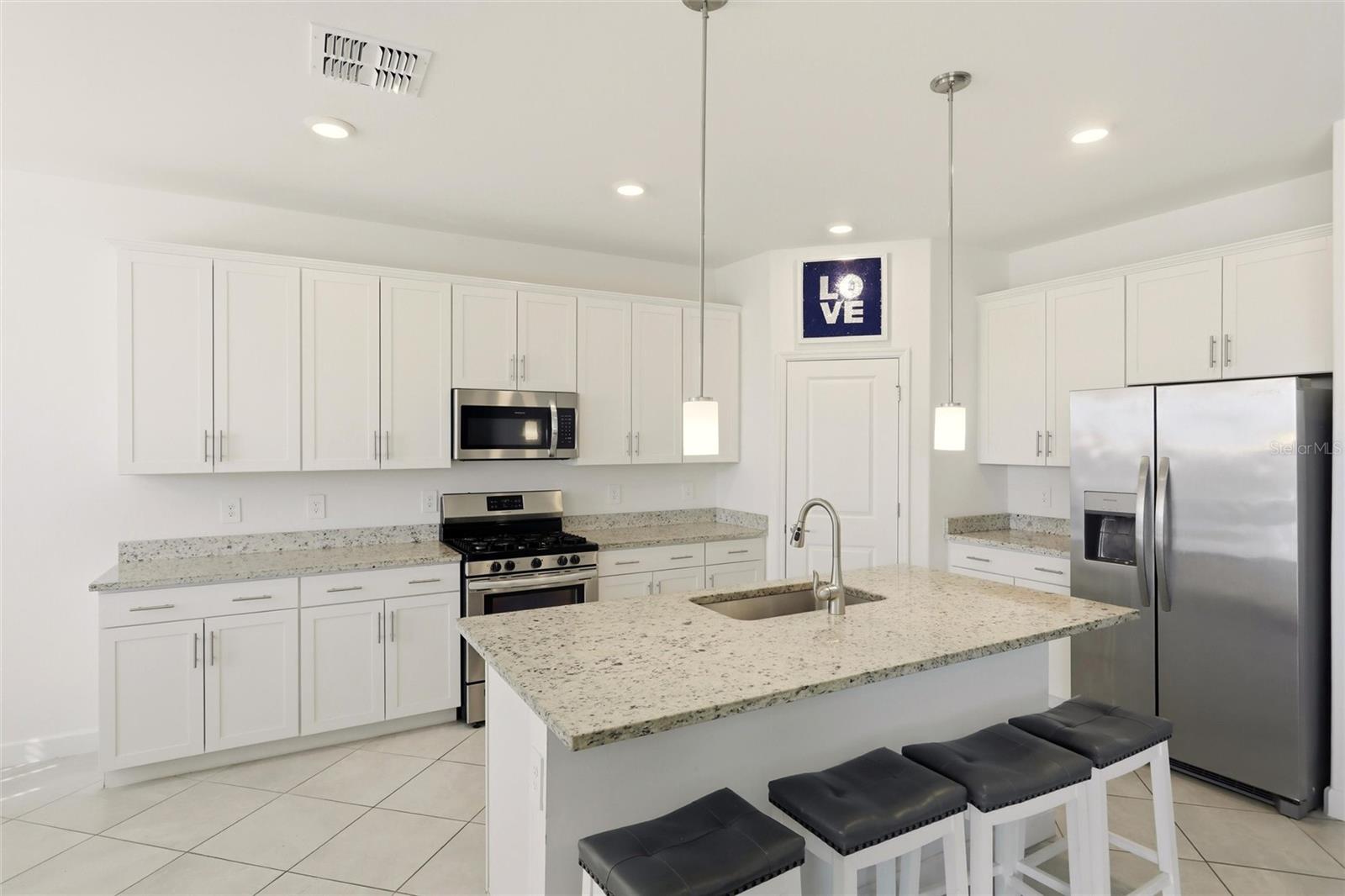 Image 10 of 75 For 15532 White Linen Drive