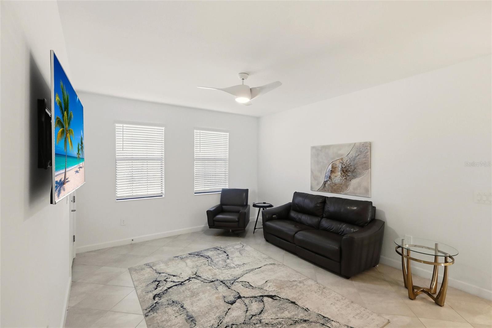 Image 17 of 75 For 15532 White Linen Drive