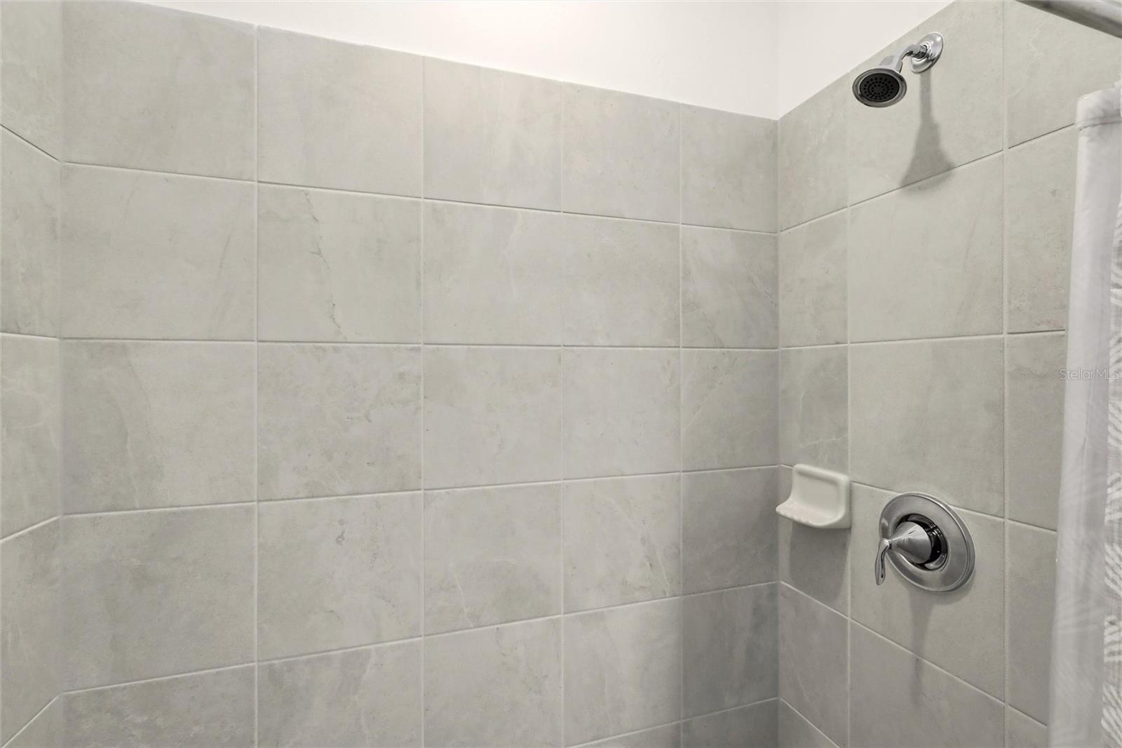 Image 28 of 75 For 15532 White Linen Drive