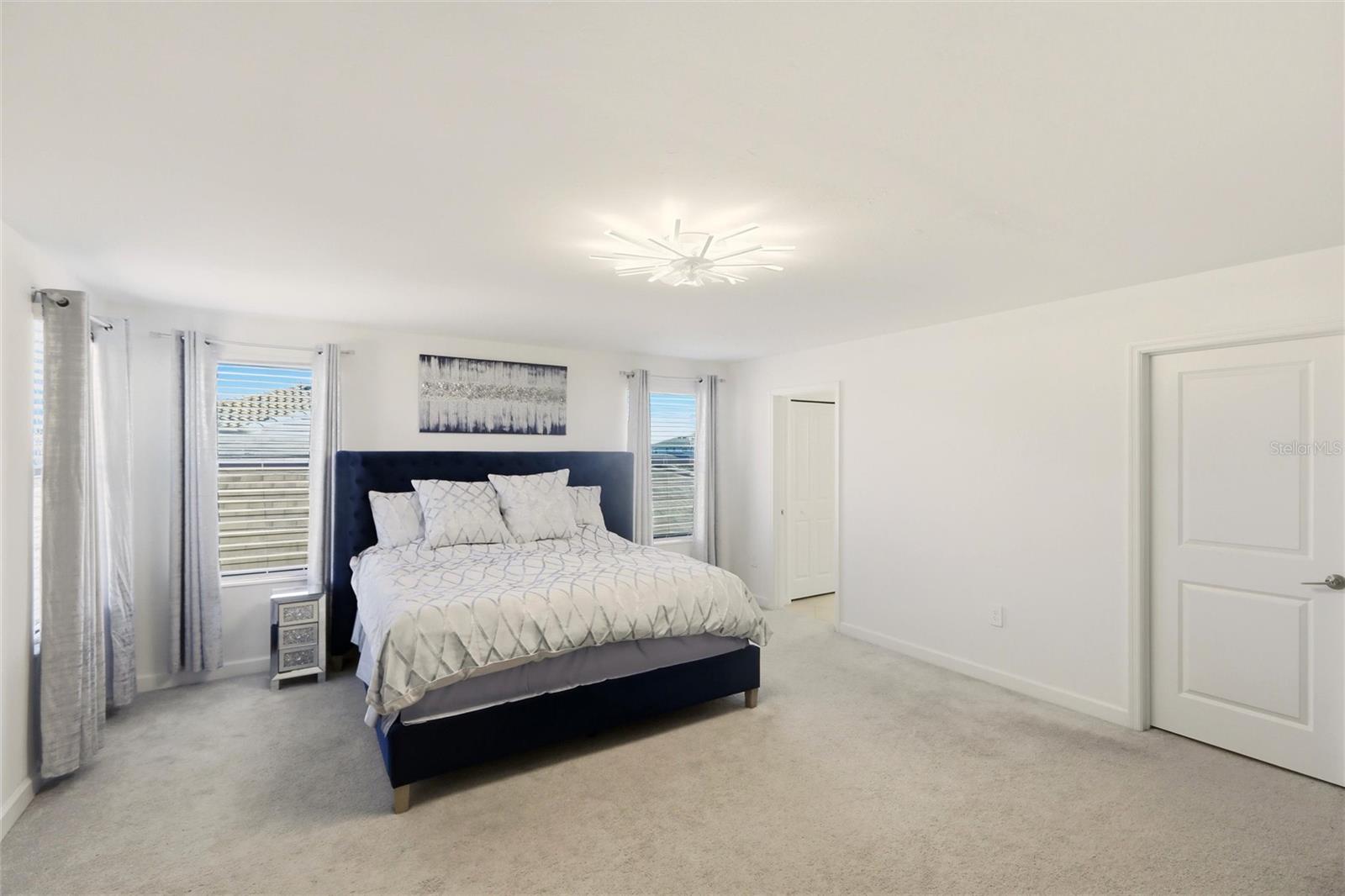 Image 35 of 75 For 15532 White Linen Drive