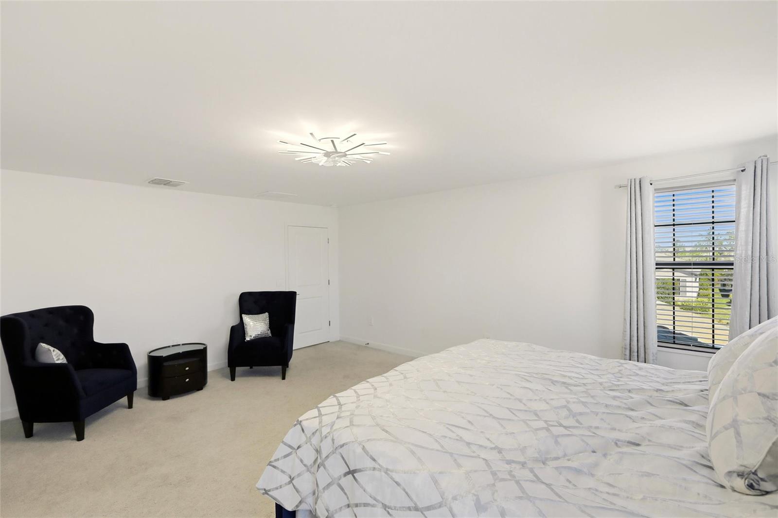 Image 36 of 75 For 15532 White Linen Drive