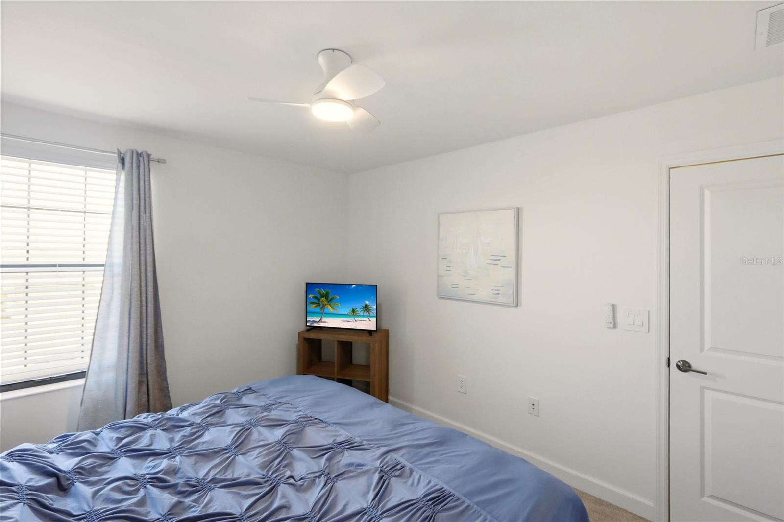 Image 42 of 75 For 15532 White Linen Drive