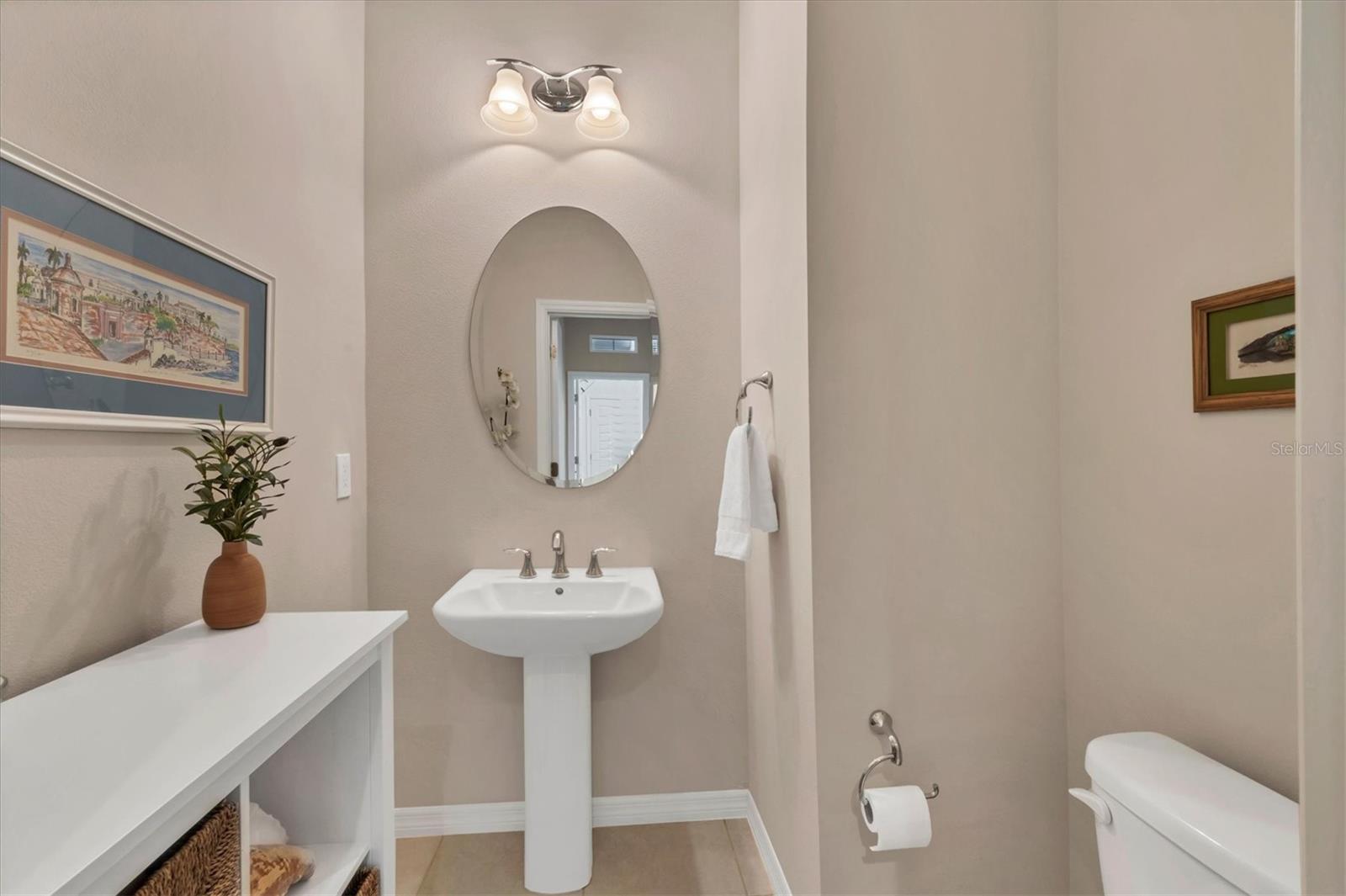 Image 24 of 63 For 1038 Buttercup Glen