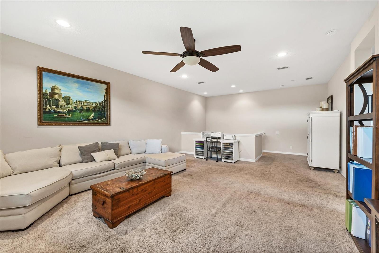 Image 28 of 63 For 1038 Buttercup Glen