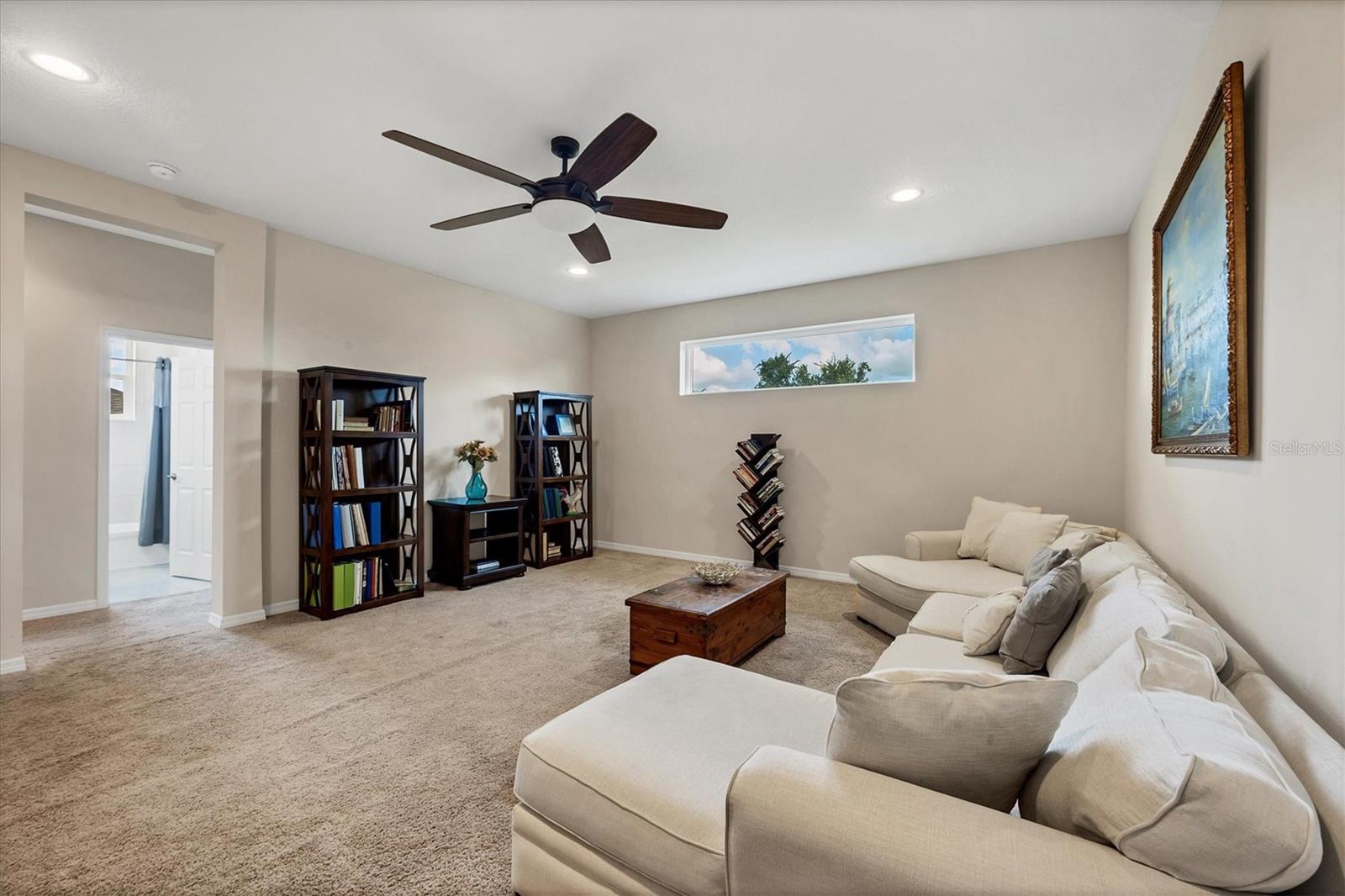 Image 30 of 63 For 1038 Buttercup Glen