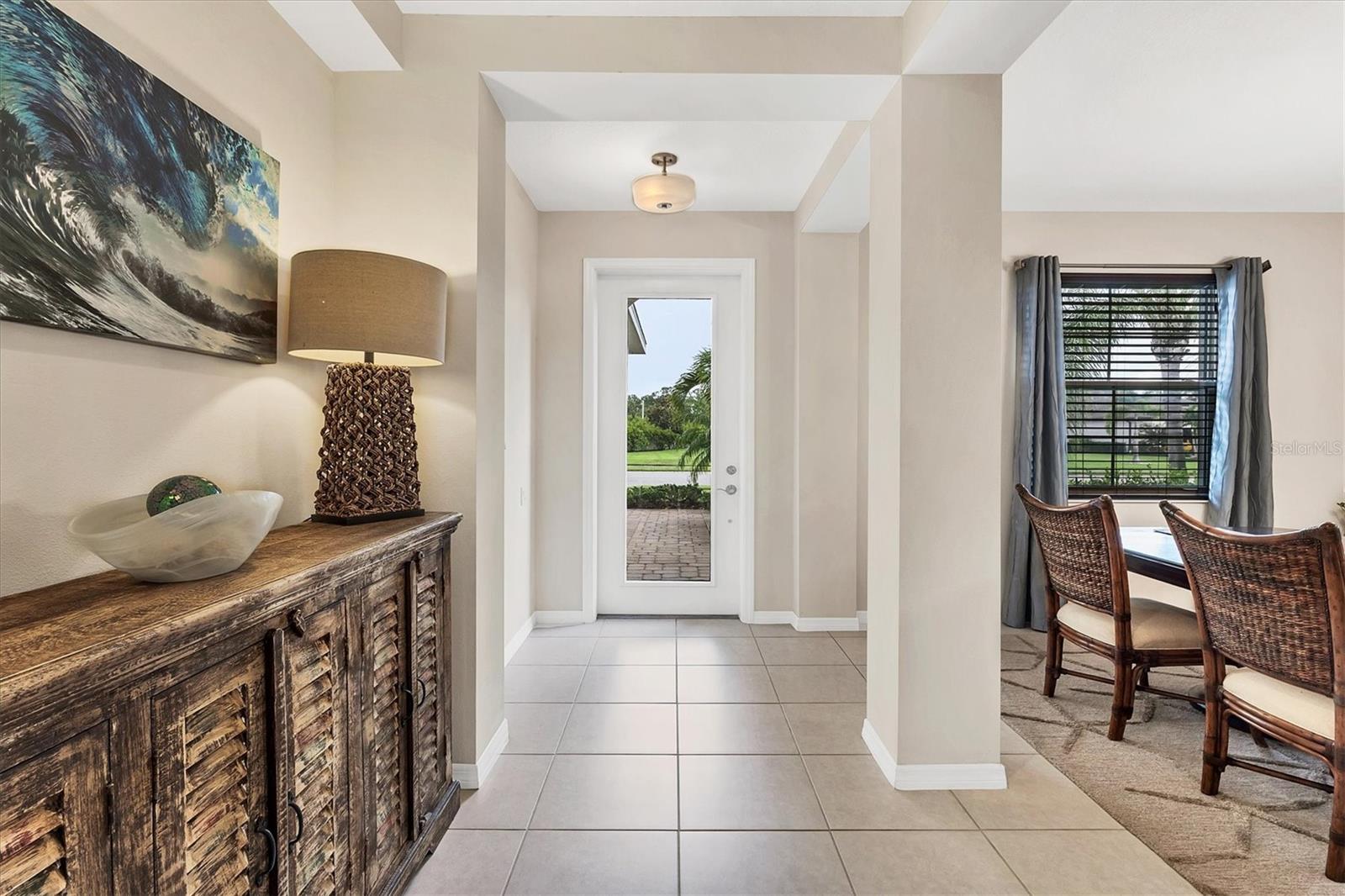 Image 4 of 63 For 1038 Buttercup Glen