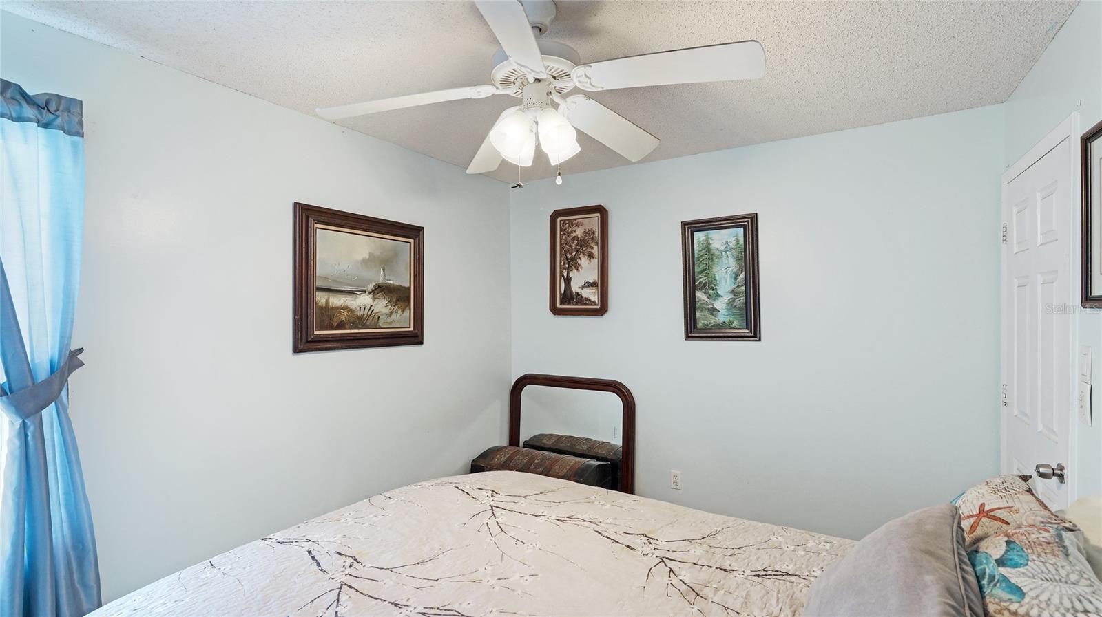 Image 24 of 37 For 13492 Dibella Avenue