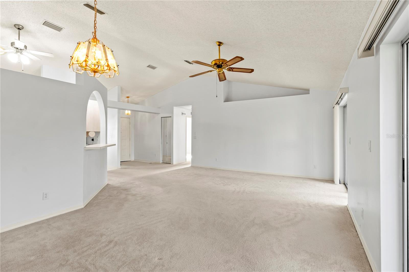 Image 10 of 44 For 5608 30th Court E