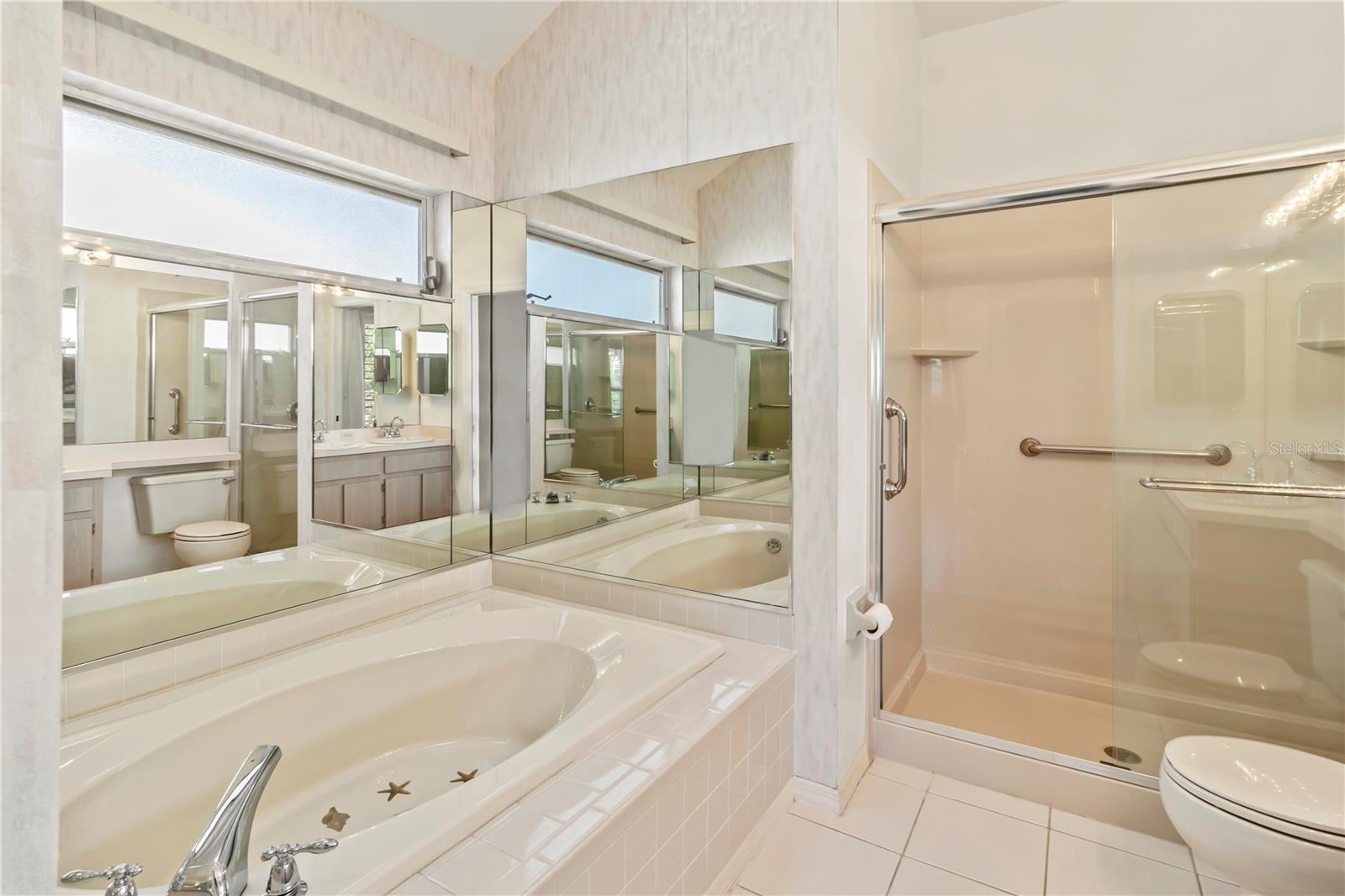 Image 24 of 44 For 5608 30th Court E