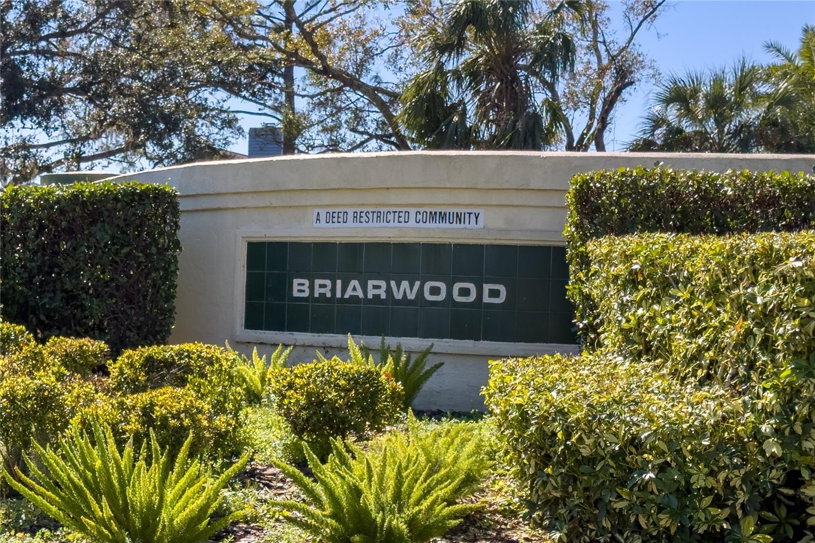 Image 36 of 44 For 5608 30th Court E