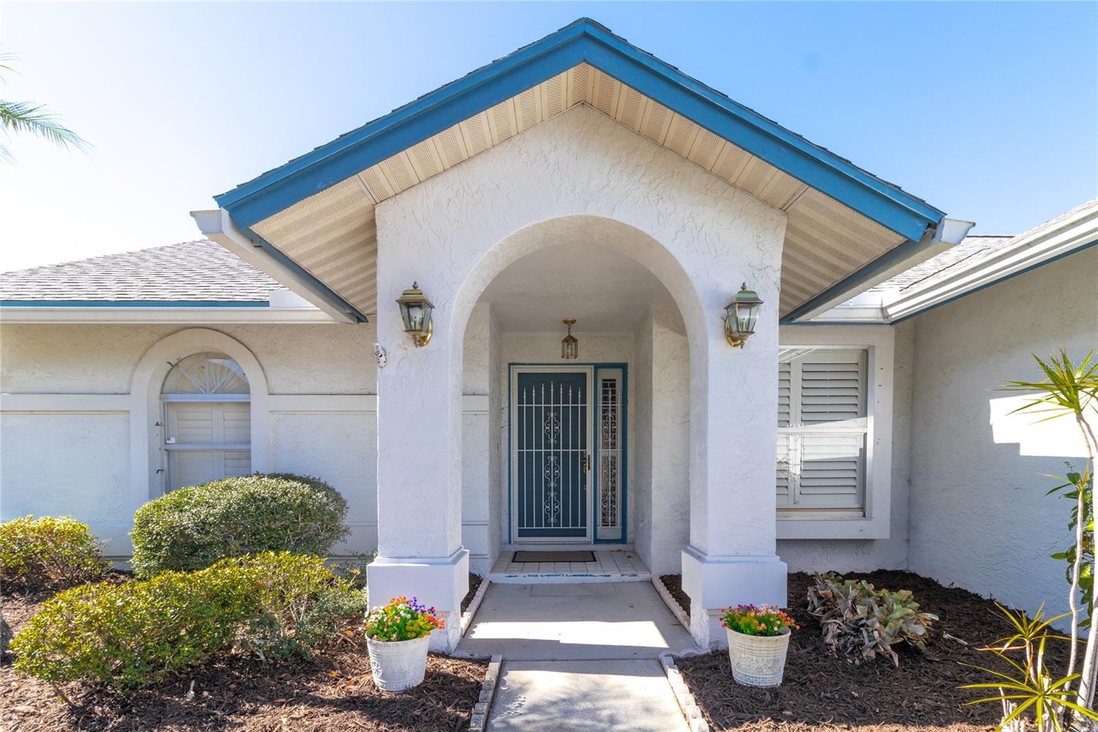 Image 7 of 44 For 5608 30th Court E