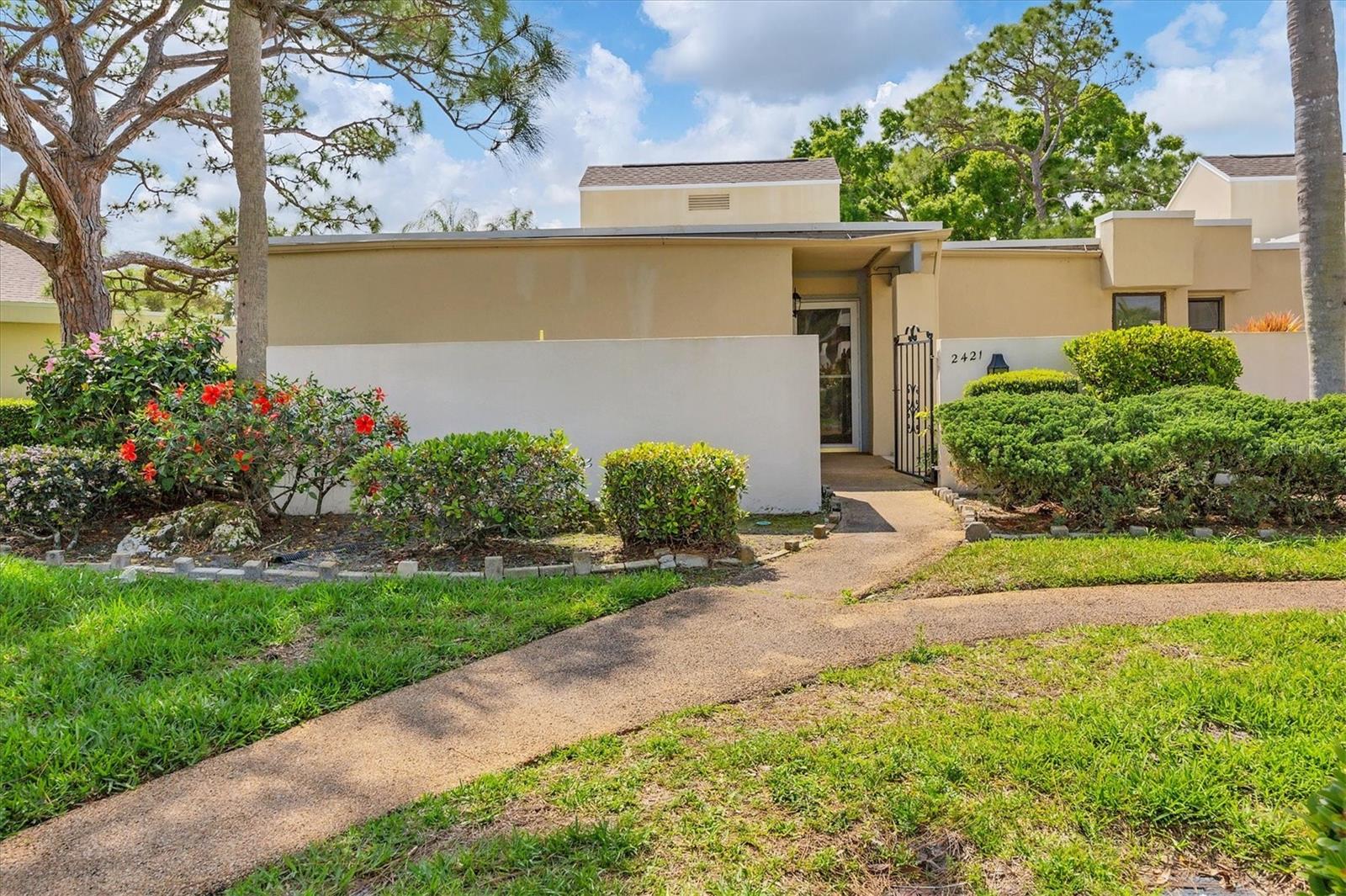 Details for 2421 Crispin Court E3, SARASOTA, FL 34235