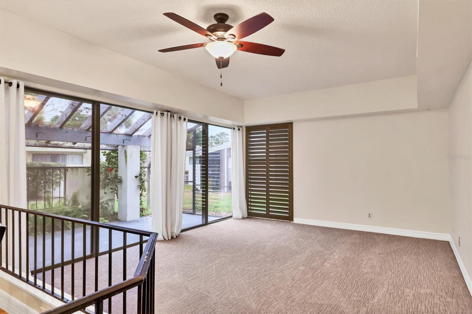 Image 7 of 37 For 2421 Crispin Court E3