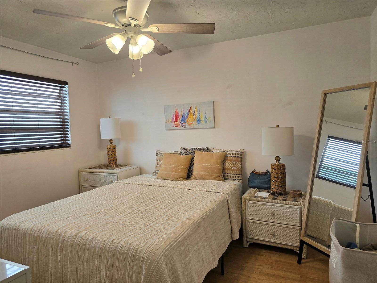 Image 17 of 26 For 2511 51st Avenue Terrace W