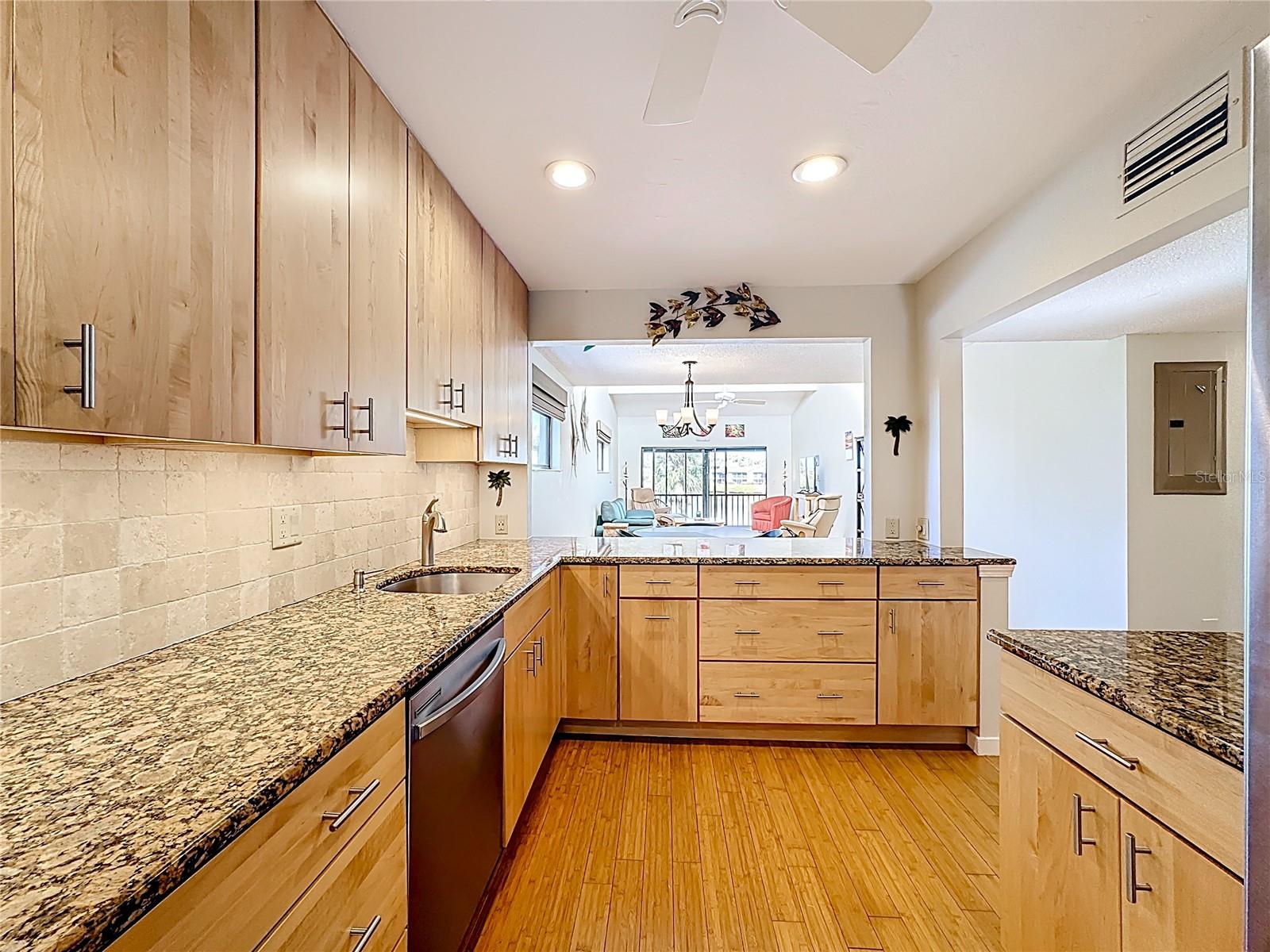 Image 18 of 61 For 1601 Bayhouse Point Drive Ba201