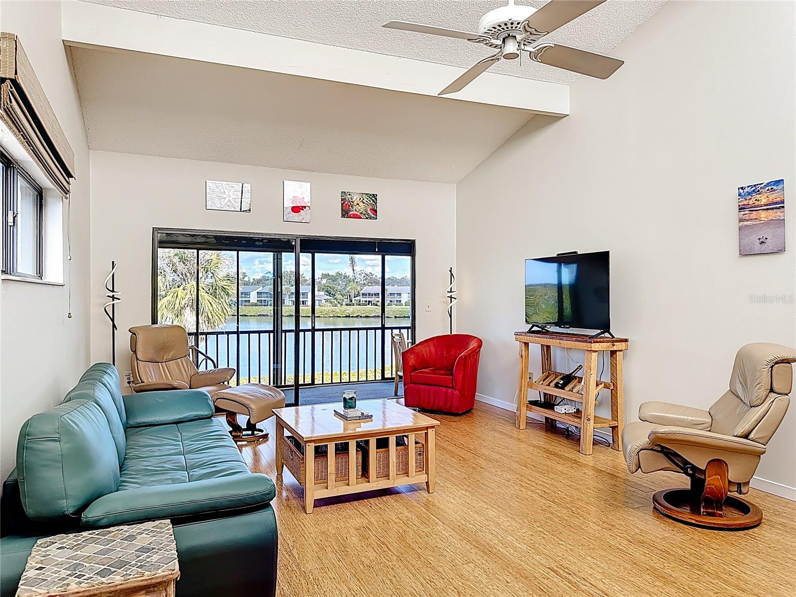 Image 25 of 61 For 1601 Bayhouse Point Drive Ba201