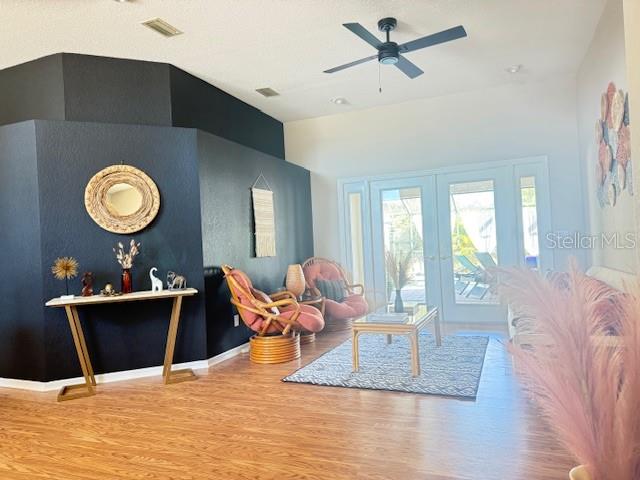 Image 11 of 42 For 25440 Aysen Drive