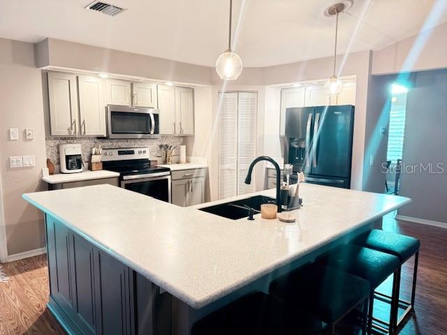 Image 26 of 42 For 25440 Aysen Drive