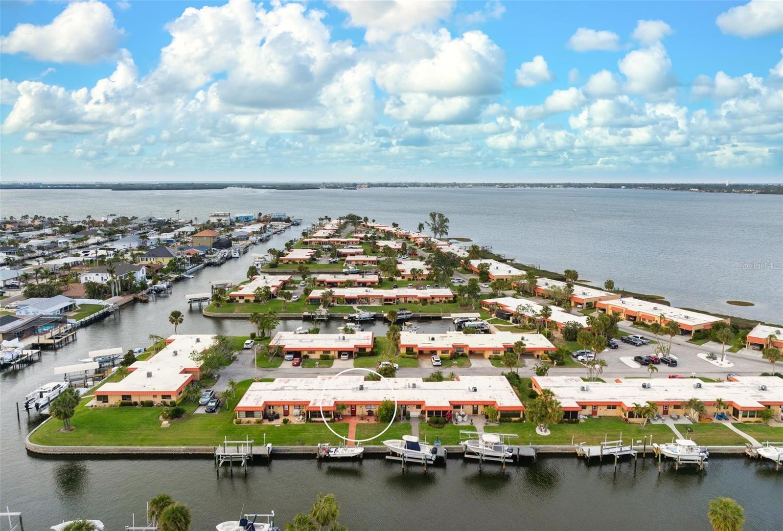 Image 2 of 49 For 9527 Azure Cove