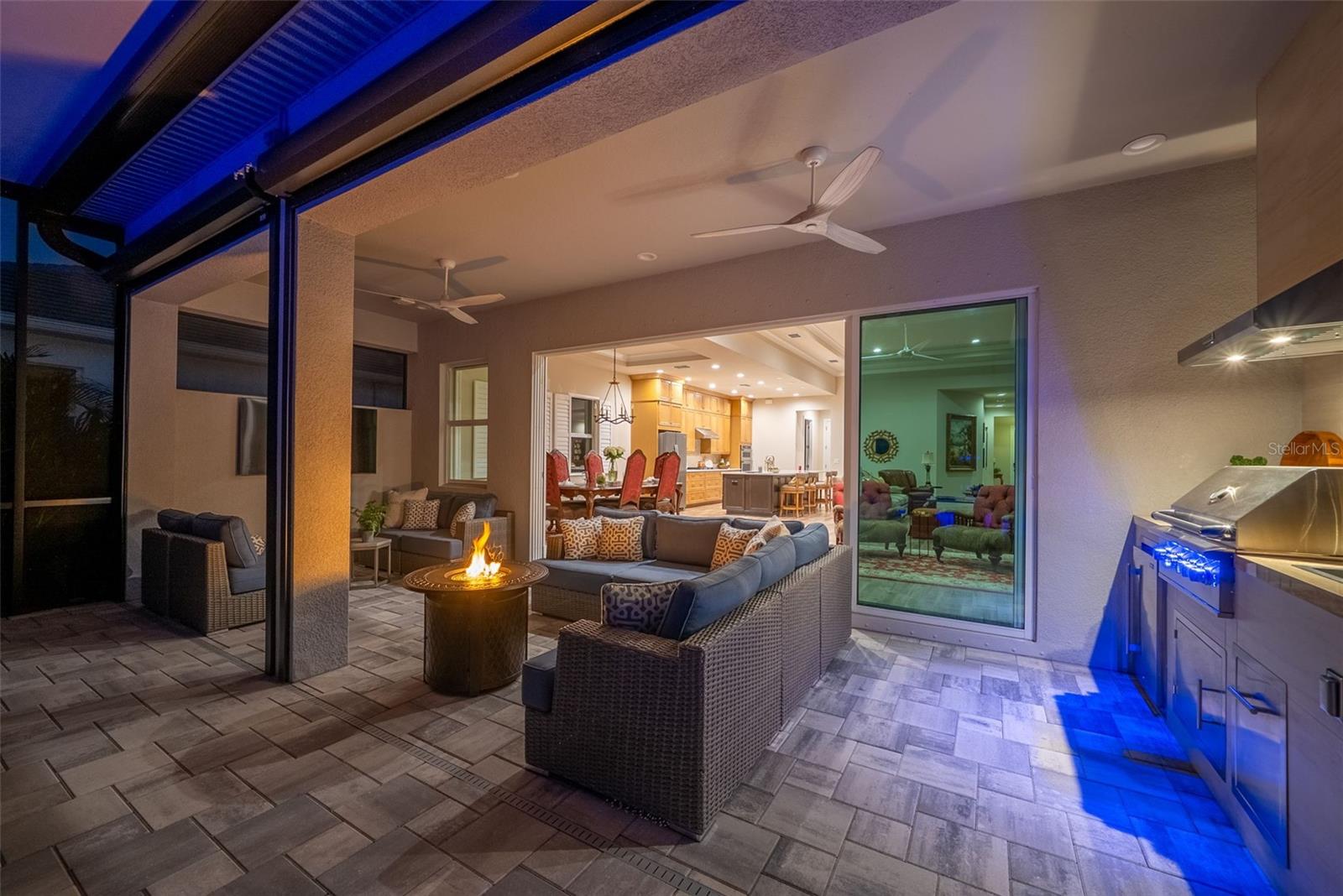 Image 11 of 99 For 8134 Redonda Loop