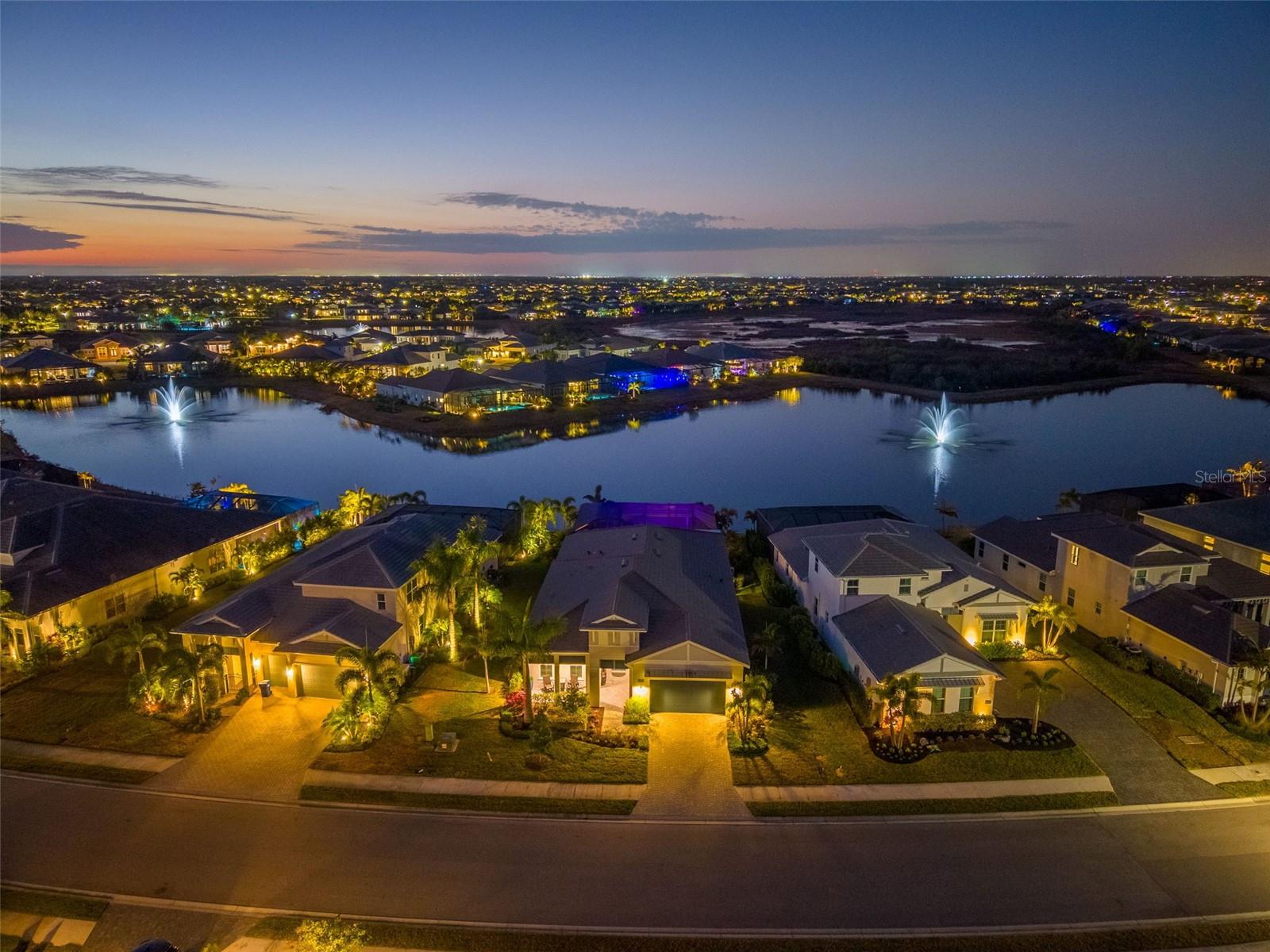 Image 3 of 99 For 8134 Redonda Loop