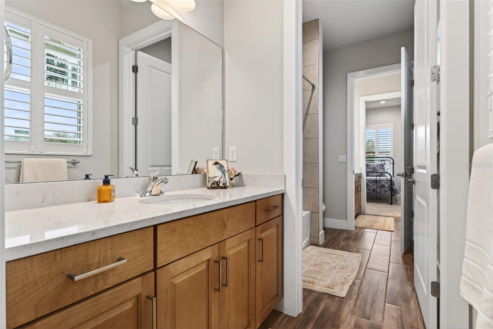 Image 41 of 99 For 8134 Redonda Loop