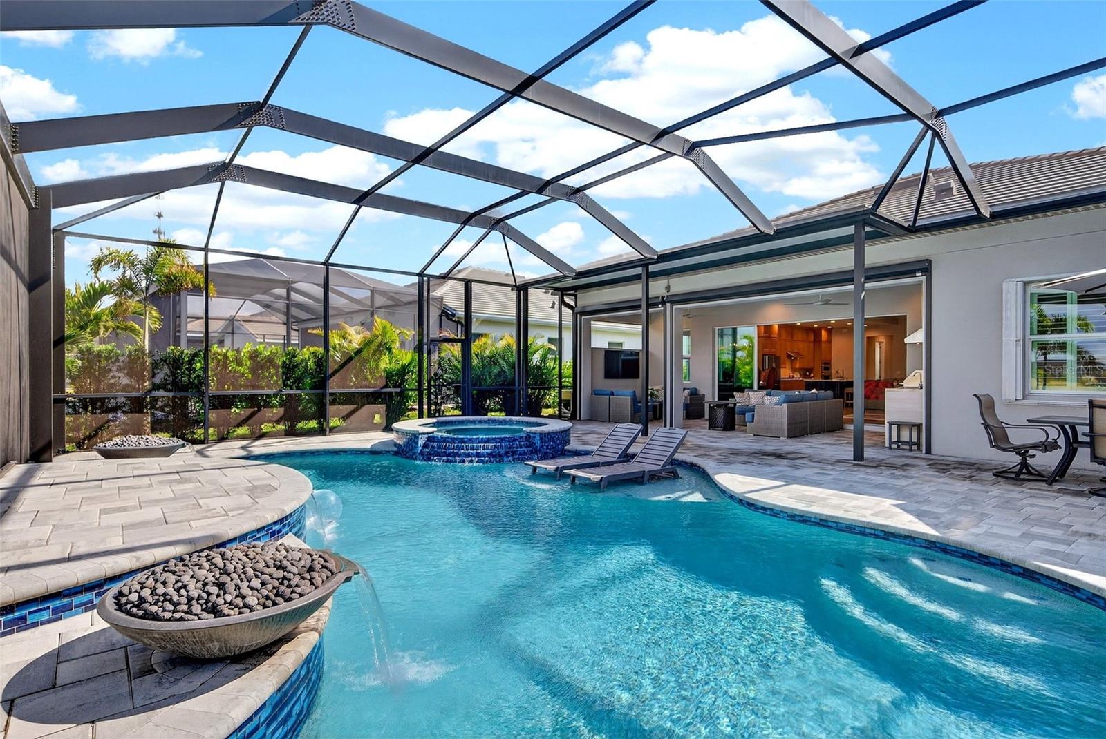 Image 50 of 99 For 8134 Redonda Loop